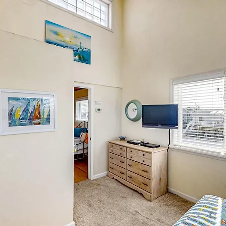 Cuddlefish Villa